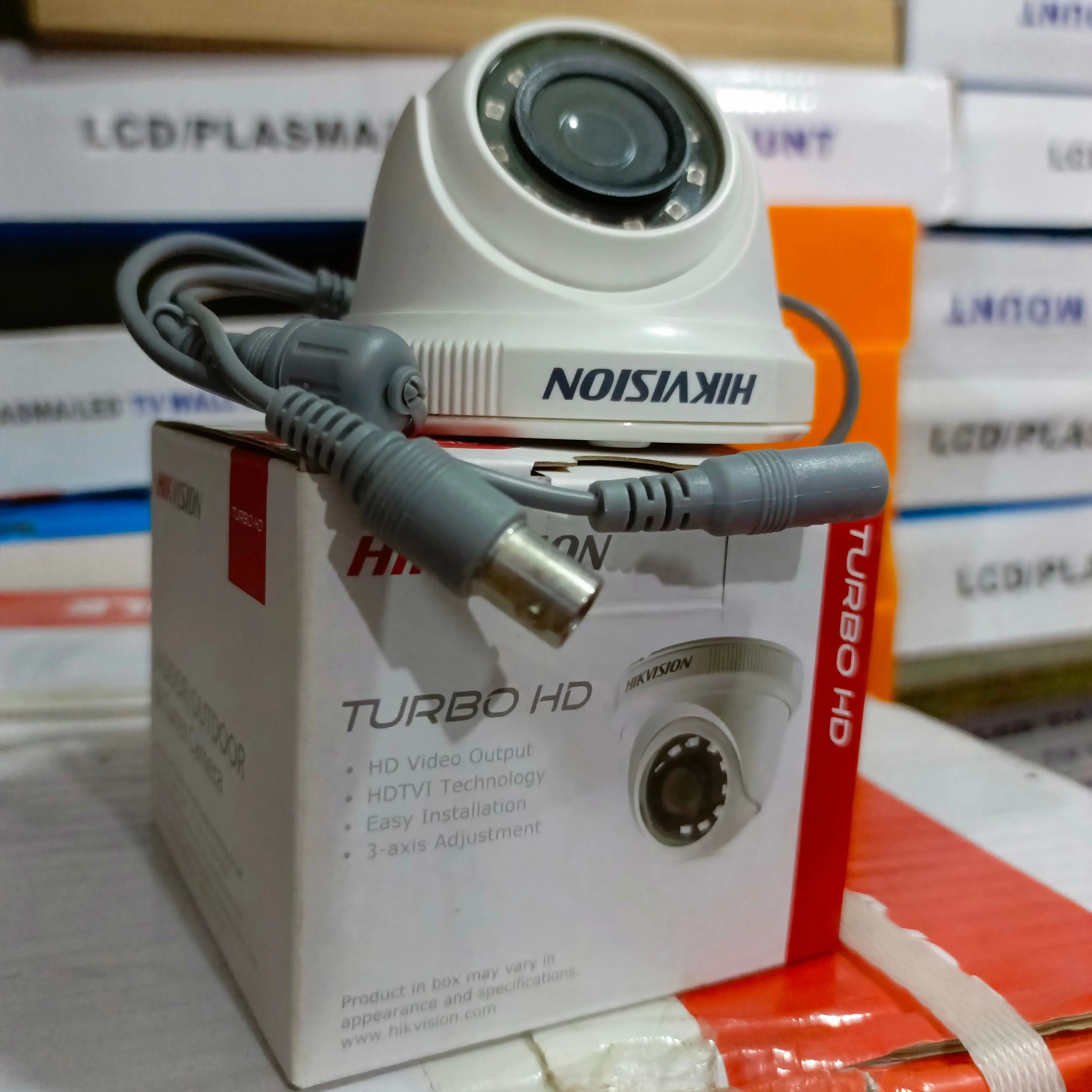 HIKVISION IR Turret HD-TVI Color Camera (2.8mm, 1.3MP Lens) - Brand New